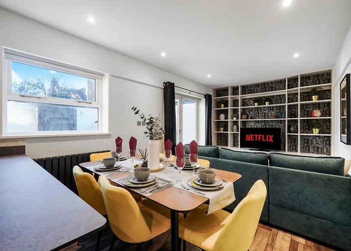 Cosy And Stunning Abode In London