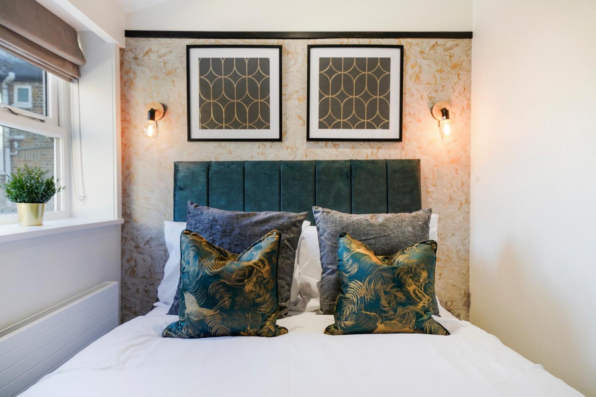 Cosy And Stunning Abode In