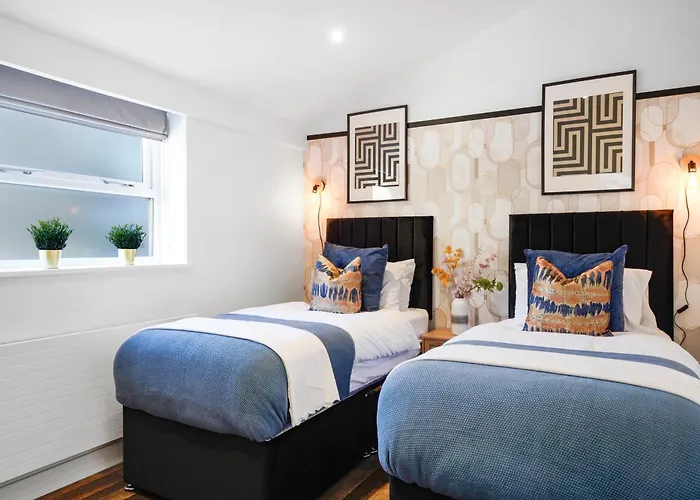 Cosy And Stunning Abode In London