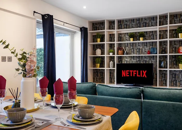 Cosy And Stunning Abode In London